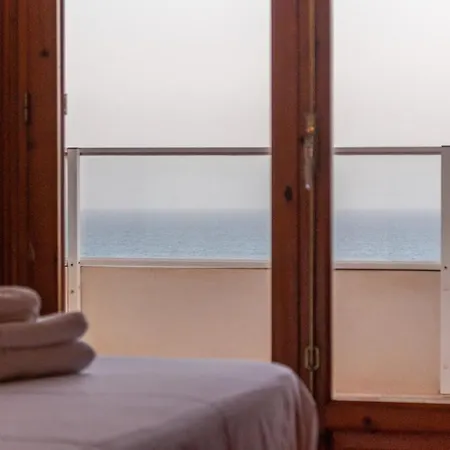 The Tower - Seaview & Terrace Apartment