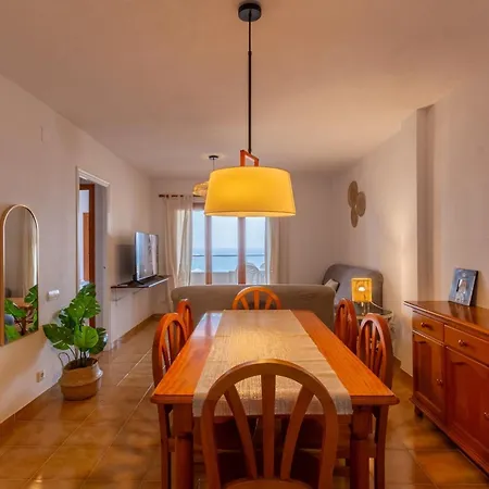 The Tower - Seaview & Terrace Apartment